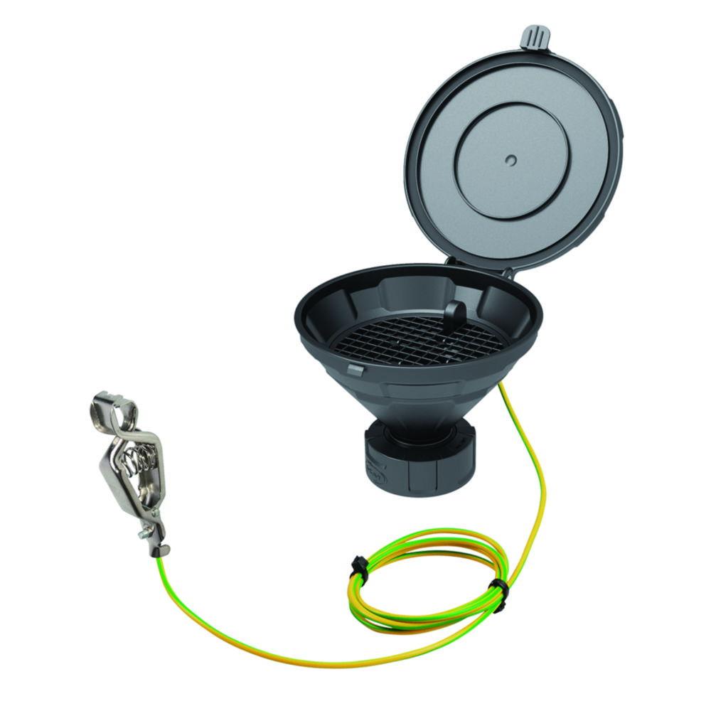 SCAT Funnel with lid "MARCO", V2.0, S60/61, PE-HD electrostatic conductive, Ø 140 mm, with removable sieve and earthing cable

