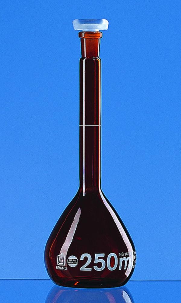 BRAND BLAUBRAND Volumetric Flask 50mL Class A KB Amber Glass Boro 3.3, NS 12/21, PP Stopper, Pack of 2

